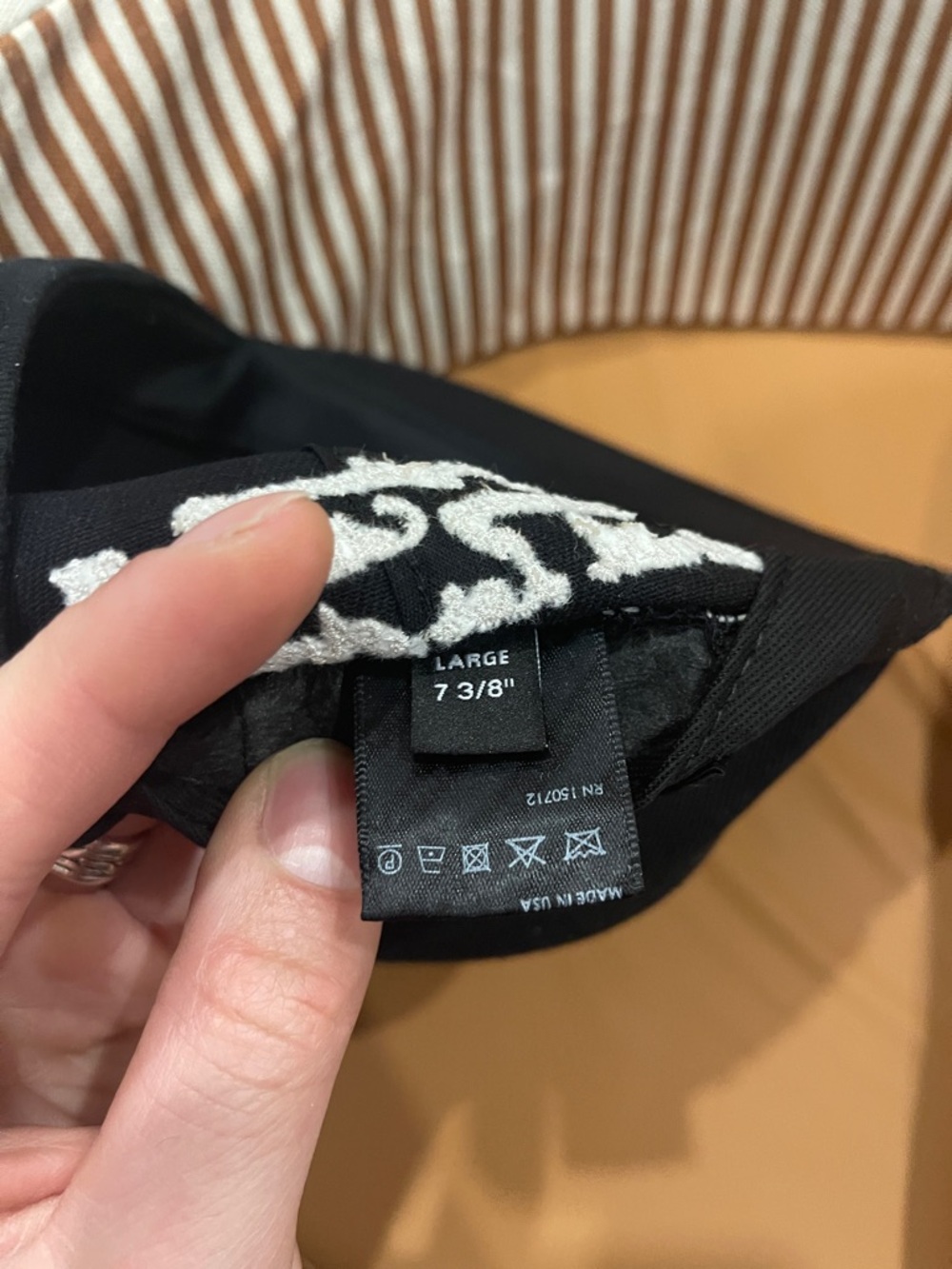 AMIRI Baseball Cap Metal Script Logo - Picture 5 of 5